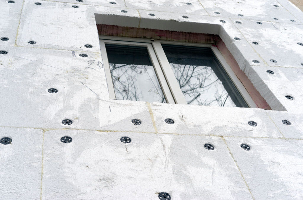 Comment éviter les ponts thermiques au niveau des fenêtres ?